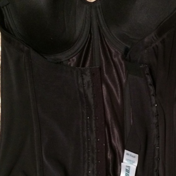 Carnival Invisible Full Coverage Torsolette 42636C - Picture 9 of 10